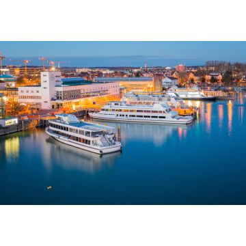 Lais Puzzle - Blick auf Motorboote in der Stadt Friedrichshafen, Deutschland - 2.000 Teile