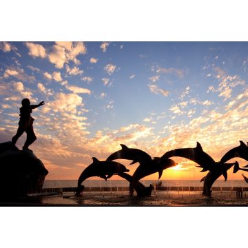 Lais Puzzle - Delfin-Statue vor Sonnenuntergang, Mexiko - 2.000 Teile