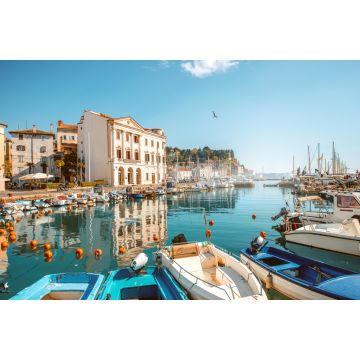 Lais Puzzle - Blick auf einen Jachthafen mit Booten und Bojen in der Stadt Piran im Südwesten Sloweniens - 2.000 Teile