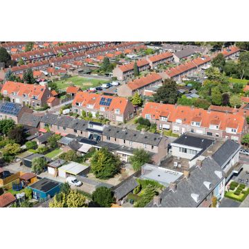Lais Puzzle - Luftaufnahme Einfamilienhäuser mit Hinterhöfen in Emmeloord, Die Niederlande - 2.000 Teile