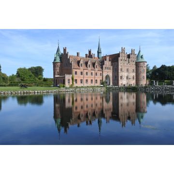 Lais Puzzle - Die Wasserburg Schloss Egeskov auf Fünen in Dänemark - 2.000 Teile