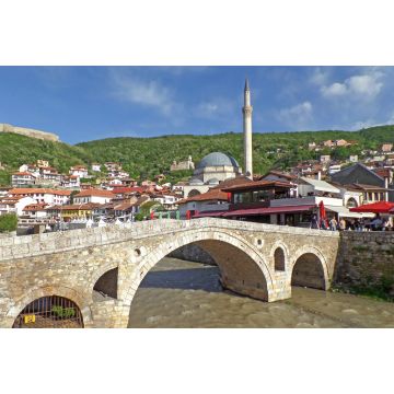 Lais Puzzle - Die Altstadt von Prizren an einem schönen sonnigen Tag, Kosovo - 2.000 Teile