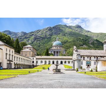 Lais Puzzle - Heiligtum von Oropa. Heiligtum in den Bergen von Biella, Piemont Italien - 2.000 Teile