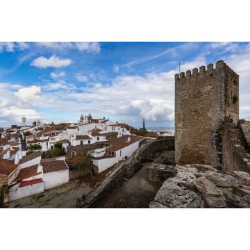 Lais Puzzle - Stadt Reguengos de Monsaraz, Portugal, vor blauem Himmel - 2.000 Teile
