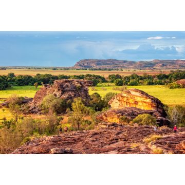 Lais Puzzle - Erkundung des Ubirr Rock zur goldenen Stunde im Kakadu National Park, Northern Territory, Australien - 2.000 Teile