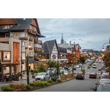 Lais Puzzle - Straße und Architektur der Stadt Gramado - Gramado, Rio Grande do Sul, Brasilien - 2.000 Teile