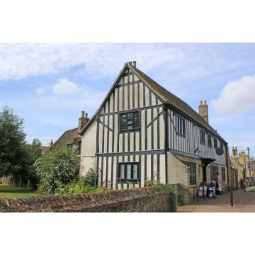 Lais Puzzle - Schwarzes und weißes Haus, Ely, England - 2.000 Teile