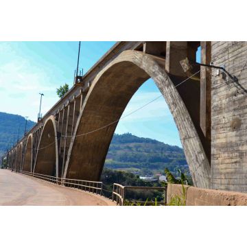 Lais Puzzle - Eisenbahnbrücke in Muçum, im Süden von Brasilien - Region Rio Grande do Sul - 2.000 Teile
