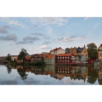 Lais Puzzle - Ein Blick auf den alten Teil von Eskilstuna, Schweden - 2.000 Teile