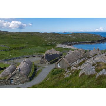 Lais Puzzle - Gearrannen Blackhouses auf der Insel Lewis, Äußere Hebriden - 2.000 Teile
