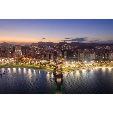 Lais Puzzle - Praia do Canto iluminada no início da noite. Vitória, Espírito Santo, Brasilien - 2.000 Teile