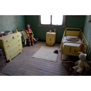 Lais Puzzle - In einem erhaltenen Kinderzimmer in den Humberstone Saltpeter Works - 2.000 Teile