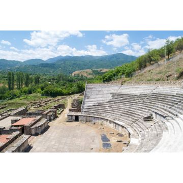 Lais Puzzle - Das antike Theater zwischen den römischen Ruinen von Heraclea Lyncestis in Bitola, Republik Nordmazedonien - 2.000 Teile
