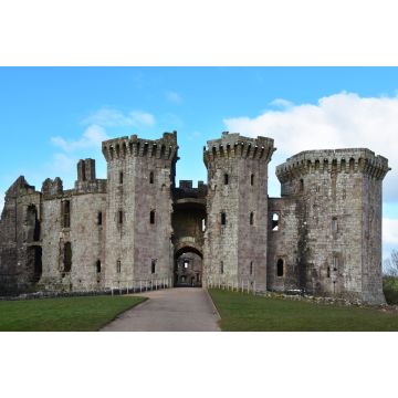 Lais Puzzle - Schloss Raglan in Monmouthshire Wales mit seinen imposanten Türmen - 2.000 Teile