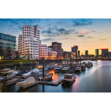 Lais Puzzle - Ansicht des Medienhafens in Düsseldorf, Deutschland. - 2.000 Teile