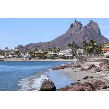 Lais Puzzle - Ein Blick auf den Berg Tetakawi oberhalb von San Carlos, Sonora, Mexiko - 2.000 Teile