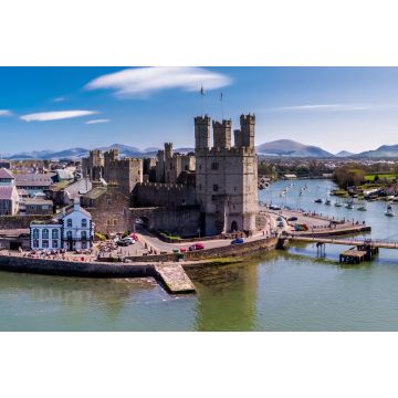 Lais Puzzle - Skyline von Caernafon, Gwynedd in Wales - Vereinigtes Königreich - 2.000 Teile