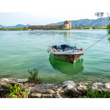 Lais Puzzle - Boot und Schloss in Butrint, Albanien - 40, 100, 200, 500, 1.000 & 2.000 Teile