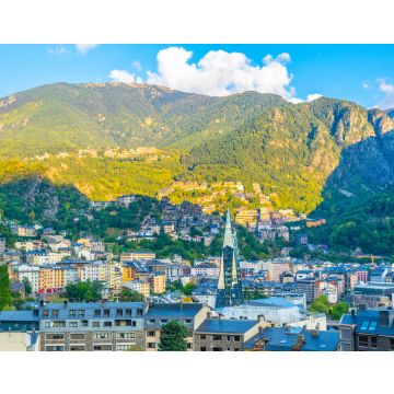 Lais Puzzle - Luftaufnahme von Andorra la Vella - 40, 100, 200, 500, 1.000 & 2.000 Teile