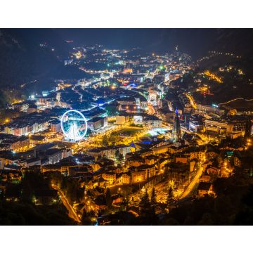 Lais Puzzle - Andorra bei Nacht mit dem größten Riesenrad in Europa - 40, 100, 200, 500, 1.000 & 2.000 Teile