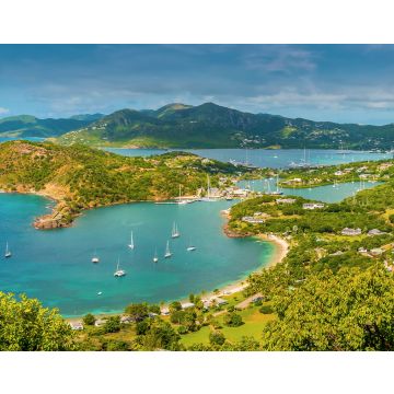 Lais Puzzle - Ein Panoramablick vom Aussichtspunkt Shirley Heights in Richtung English Harbour an der Küste Antiguas - 40, 100, 200, 500, 1.000 & 2.000 Teile