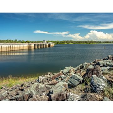 Lais Puzzle - Der 1976 errichtete North Pine Dam mit einer Überlaufrinne aus Beton über den North Pine River in Südost-Queensland, Australien - 40, 100, 200, 500, 1.000 & 2.000 Teile