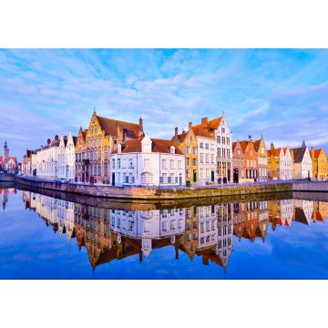 Lais Puzzle - Stadtansicht von Brügge und traditionelle Häuser, die sich bei Sonnenaufgang im Wasser spiegeln, Belgien - 1.000 Teile