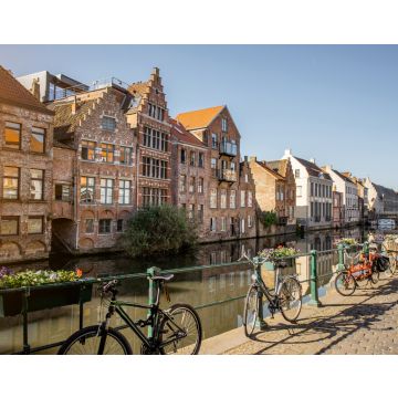 Lais Puzzle - Blick auf die Uferpromenade mit schönen alten Gebäuden und Fahrrädern im Morgenlicht in Gent, Belgien - 40, 100, 200, 500, 1.000 & 2.000 Teile