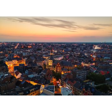 Lais Puzzle - Skyline des Stadtzentrums von Hasselt kurz nach Sonnenuntergang, Provinz Limburg, Belgien - 1.000 Teile