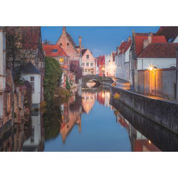 Lais Puzzle - Eine ruhige Nacht entlang einer schönen Gracht in der Altstadt von Brügge, Belgien - 1.000 Teile