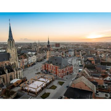 Lais Puzzle - Ein atemberaubendes Panorama über die Stadt, die Region und den Grote Markt von Sint-Truiden - 40, 100, 200, 500, 1.000 & 2.000 Teile