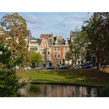 Lais Puzzle - Gebäude im eklektischen Jugendstil am Ufer der Ixelles-Seen, Brüssel, Belgien - 40, 100, 200, 500, 1.000 & 2.000 Teile