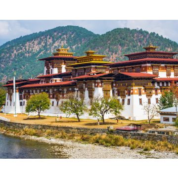 Lais Puzzle - Das Kloster Punakha Dzong in Bhutan Asien eines der größten Klöster in Asien mit der Landschaft und den Bergen im Hintergrund, Punakha, Bhutan - 40, 100, 200, 500, 1.000 & 2.000 Teile