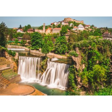 Lais Puzzle - Panoramablick auf Jajce, die alte Stadt in Bosnien und Herzegowina mit ihrem schönen Wasserfall - 1.000 Teile