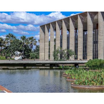 Lais Puzzle - Schöner Blick auf das Itamaraty-Palastgebäude in Brasilia, Brasilien - 40, 100, 200, 500, 1.000 & 2.000 Teile