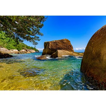 Lais Puzzle - Paradiesischer Strand mit grünem und transparentem Wasser, umgeben vom Wald in Ilha Grande, Angra dos Reis, Rio de Janeiro - 1.000 Teile