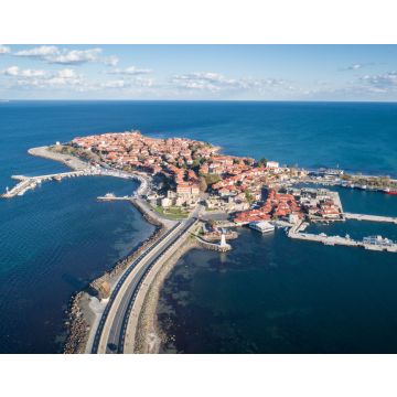 Lais Puzzle - Gesamtansicht von Nessebar, der alten Stadt an der bulgarischen Schwarzmeerküste. Panoramablick aus der Vogelperspektive - 40, 100, 200, 500, 1.000 & 2.000 Teile