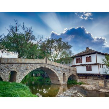 Lais Puzzle - Schöner Blick auf den Uhrenturm und die Altstadt im architektonisch traditionellen Komplex in Tryavna, Bulgarien - 40, 100, 200, 500, 1.000 & 2.000 Teile