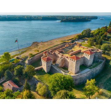 Lais Puzzle - Luftaufnahme der Festung Baba Vida in Vidin, Bulgarien, am Ufer der Donau - beeindruckendes und gut erhaltenes Kulturdenkmal im goldenen Licht der untergehenden Sonne - 40, 100, 200, 500, 1.000 & 2.000 Teile