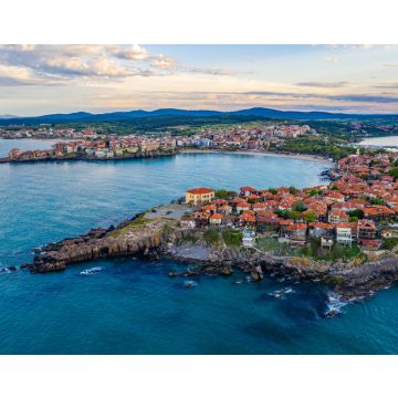 Lais Puzzle - Luftaufnahme der bulgarischen Stadt Sozopol bei Sonnenuntergang - 40, 100, 200, 500, 1.000 & 2.000 Teile