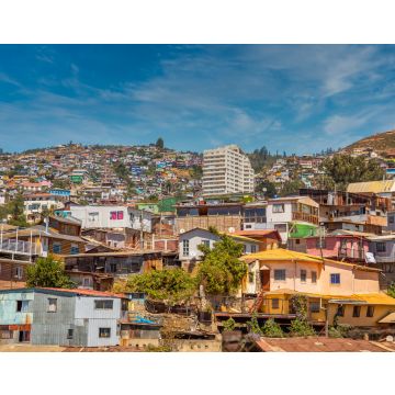 Lais Puzzle - El Barrio de Valparaíso. Belichtung des farbenfrohen und steilen Stadtviertels von Valparaiso, Chile - 40, 100, 200, 500, 1.000 & 2.000 Teile