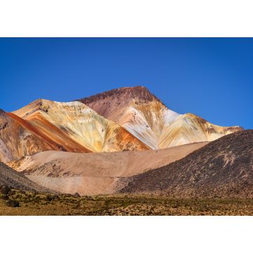 Lais Puzzle - Landschaft mit dem farbenprächtigen Vulkan Cerro Cosapilla unter blauem Himmel im Norden von Chile - 1.000 Teile