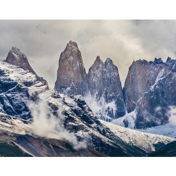 Lais Puzzle - Torres del Paine-Gipfel aus den Wolken - 40, 100, 200, 500, 1.000 & 2.000 Teile