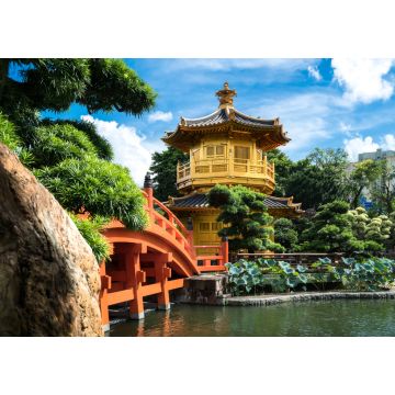 Lais Puzzle - Vorderansicht des Goldenen Pavillon-Tempels mit roter Brücke im Nan Lian-Garten, Hongkong. Asien - 1.000 Teile