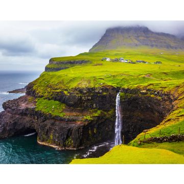 Lais Puzzle - Dramatischer Wasserfall auf den Färöer Inseln und das Dorf Gasadalur - 40, 100, 200, 500, 1.000 & 2.000 Teile