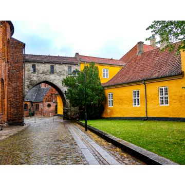 Lais Puzzle - Roskilde, Dänemark Das Gelände der Kathedrale von Roskilde und Grabstätte der dänischen Könige - 40, 100, 200, 500, 1.000 & 2.000 Teile