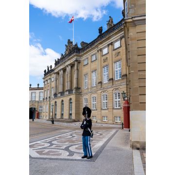 Lais Puzzle - Palastwache vor dem Schloss Amalienborg in der Kopenhagener Innenstadt - 2.000 Teile