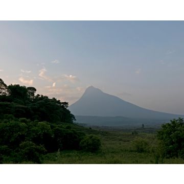Lais Puzzle - Mikeno-Berg im Virunga-Nationalpark, Demokratische Republik Kongo - 40, 100, 200, 500, 1.000 & 2.000 Teile