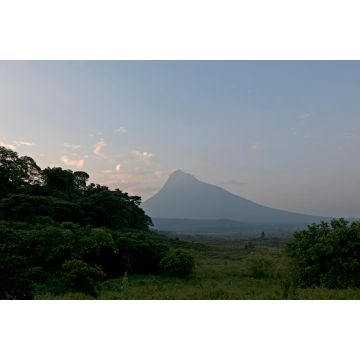 Lais Puzzle - Mikeno-Berg im Virunga-Nationalpark, Demokratische Republik Kongo - 2.000 Teile