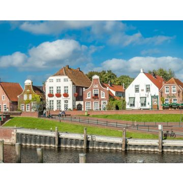 Lais Puzzle - Historische Häuserfassaden in der Sielstraße im Fischereihafen von Greetsiel, Niedersachsen, Deutschland - 40, 100, 200, 500, 1.000 & 2.000 Teile
